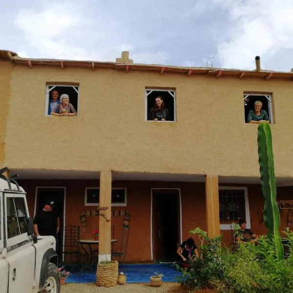 Auberge Aain Nakhla, hotelli kohteessa Guelmim