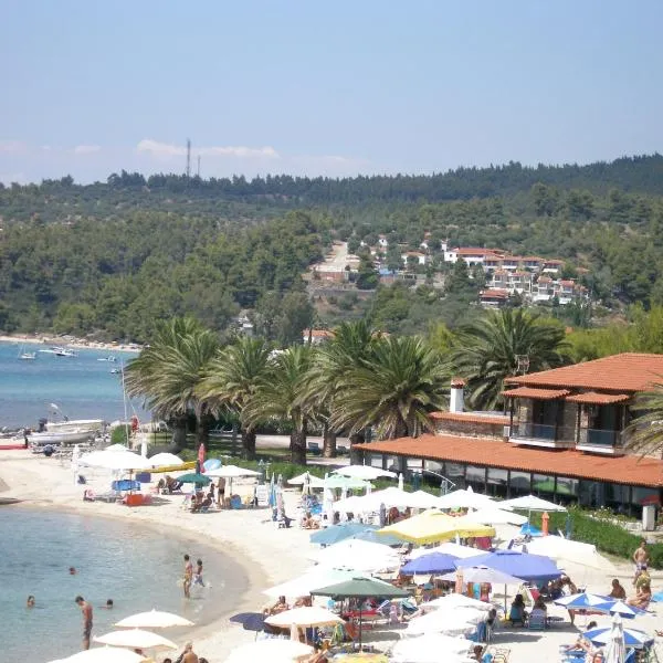 Happy Camp mobile homes in Castello Camping & Summer Resort, hotel v destinaci Neos Marmaras