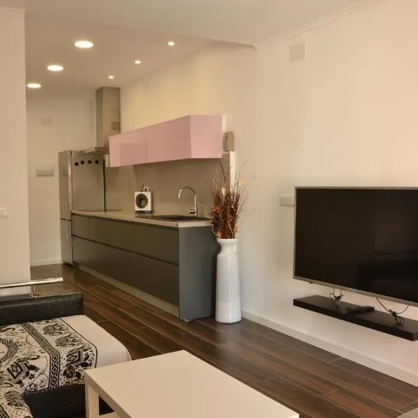 Piso moderno en casco antiguo próximo a la playa, hôtel à Alicante