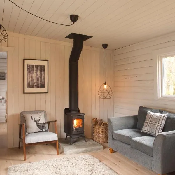 Woodside Logcabin Ardoch Lodge, hotel v destinaci Strathyre