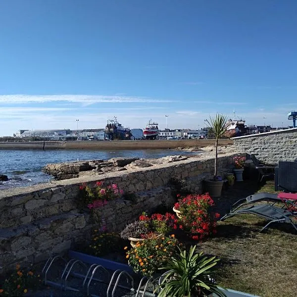 La Rose des Mers, hotel in Saint-Guénolé