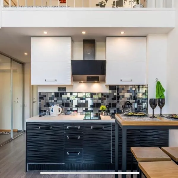 리가에 위치한 호텔 Bright Duplex Loft for your remarkable stay