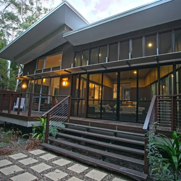 The Sanctuary, hotel v destinaci Noosa North Shore