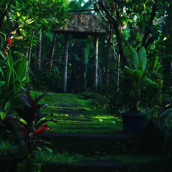 bucu hidden guest house, and meditation center: Payangan şehrinde bir otel