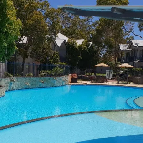 Mandurah Quay Resort, hotel in Wannanup