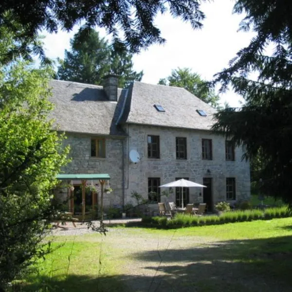 Chambres d'Hôtes Le Pont, отель в городе Maussac