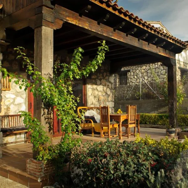 Casa Rural La Loma, hotel v destinaci Nohales