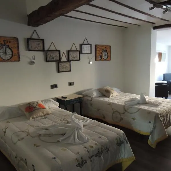 Hotel La Huella Del Camino, hotel v destinaci Belorado