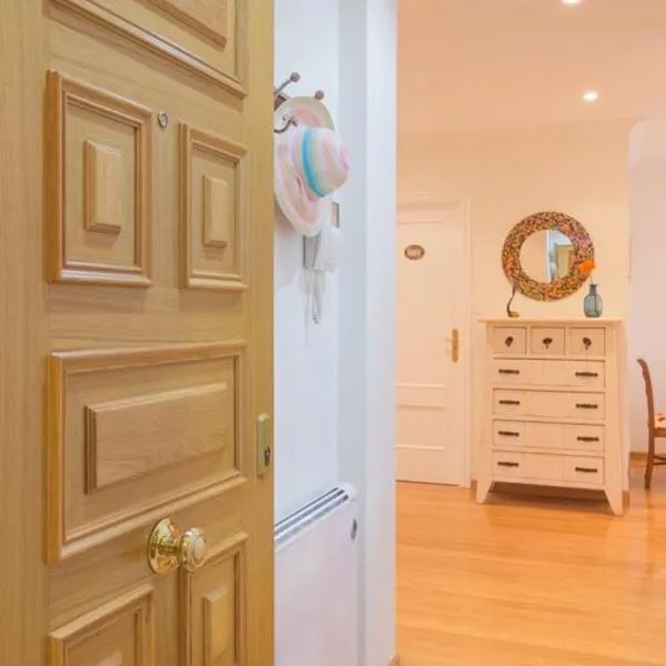 Apartamento Plaza de España, khách sạn ở Ribadeo