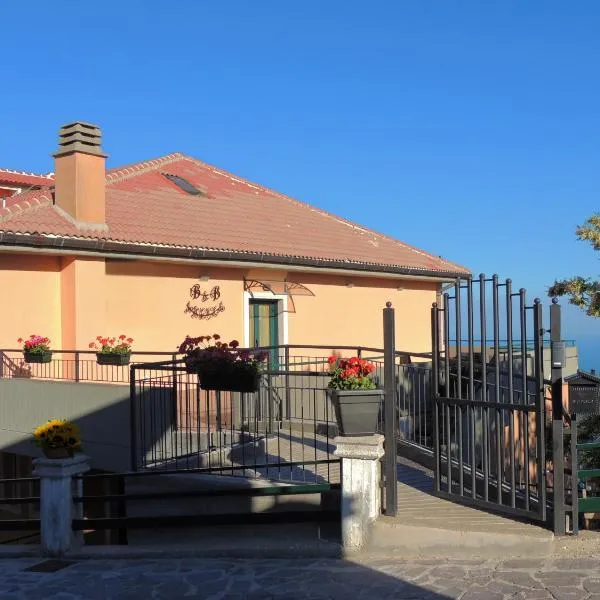 B&B Angela, hotel em Monte SantʼAngelo