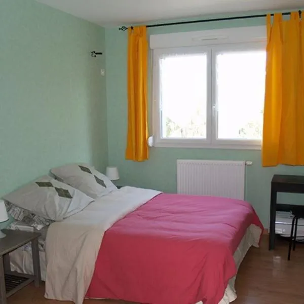 Gîte des Mesanges, hotel v destinaci Haybes