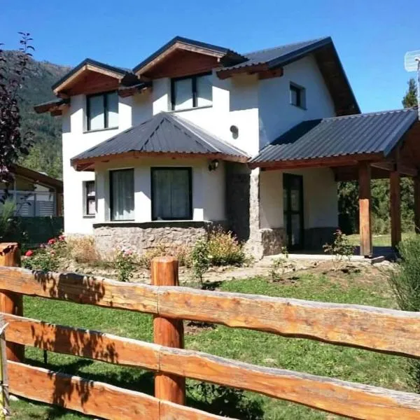 Cabaña Lecalau, hotel v destinaci Lago Puelo