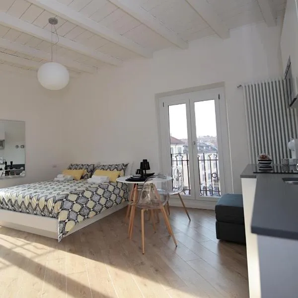 P&D APARTMENTS NAVIGLI VIA CASALE, hotel en Milán