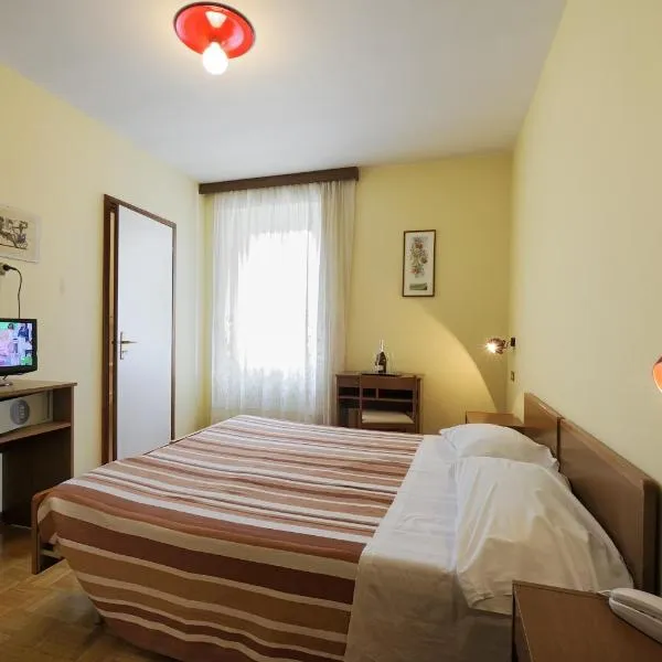 Hotel Bertusi, hotel v destinaci Porretta Terme