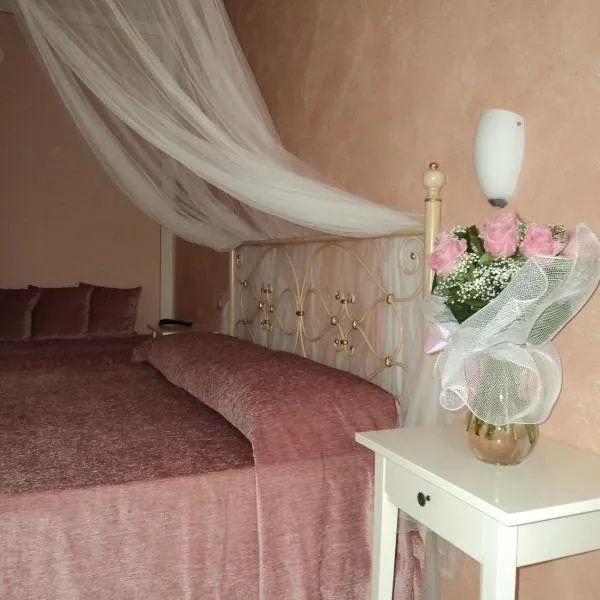 Bed&Breakfast Giardini di Corte, hotel u gradu Toskolano Maderno