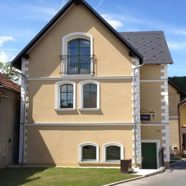 Old House, hotel in Budišov nad Budišovkou