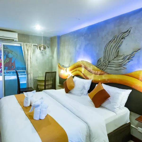 Baan Kamala Fantasea Hotel, khách sạn ở Bãi biển Kamala