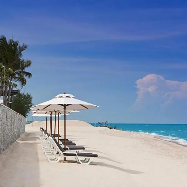 Hua Hin Blue Lagoon, hotel in Cha Am