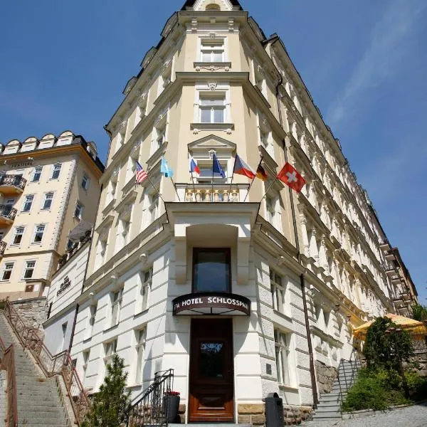 Spa Hotel Schlosspark, hotel di Karlovy Vary