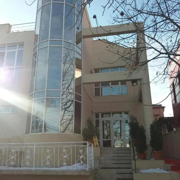 Pensiunea Jolie, hotel in Iaşi