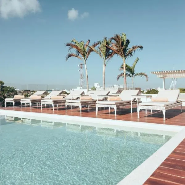 Antera Hotel & Residences, hotel in Playa del Carmen