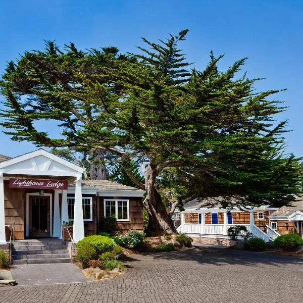 Lighthouse Lodge & Cottages, viešbutis mieste Pasifik Grovas