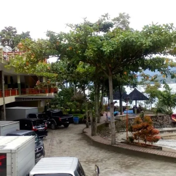 Pandu Lakeside Hotel Parapat, hotel v destinaci Parapat