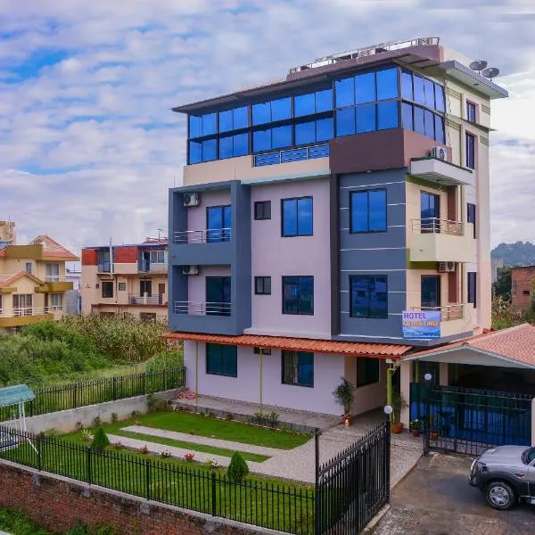 Hotel Golden Three, hotel in Lalitpur