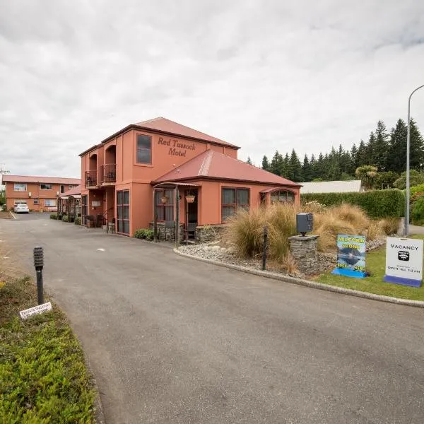 Red Tussock Motel، فندق في تي أناو