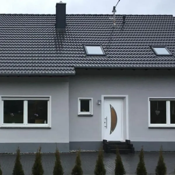 Ferienhaus Auf der Hill, hotel v destinaci Büdesheim