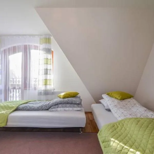 Apartamenty Lejówka, hotel em Chochołów