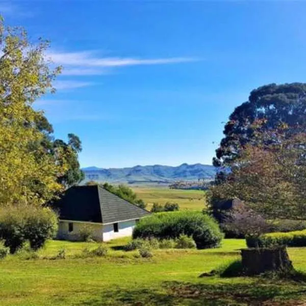 Pear Tree Cottage-Underberg, hotell i Underberg