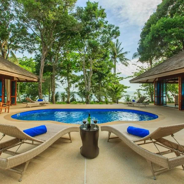 Koh Jum Beach Villas "A member of Secret Retreats", hotell i Khlong Thom