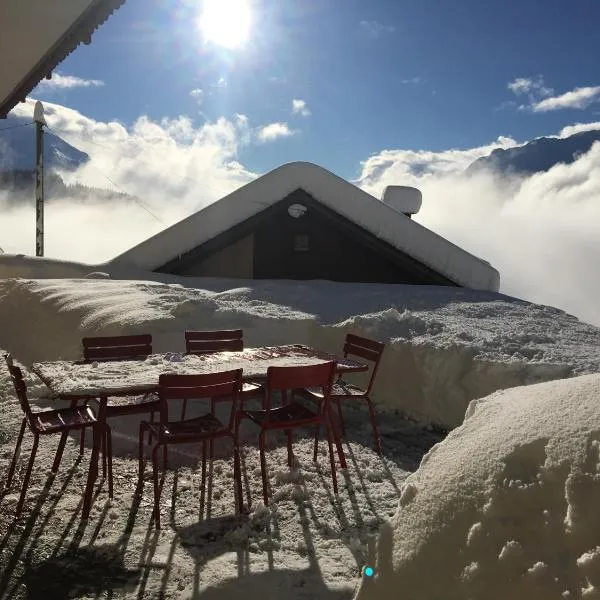 Sarn에 위치한 호텔 Ferienwohnung Lenzerheide - Lain