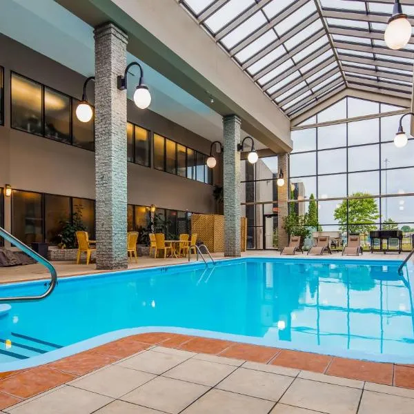 Best Western Hotel Universel Drummondville, ξενοδοχείο σε Sainte-Hélène-de-Bagot