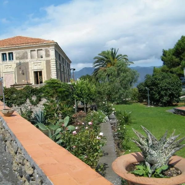 Etna Wine Azienda Agrituristica, hotel en Roccella Valdemone