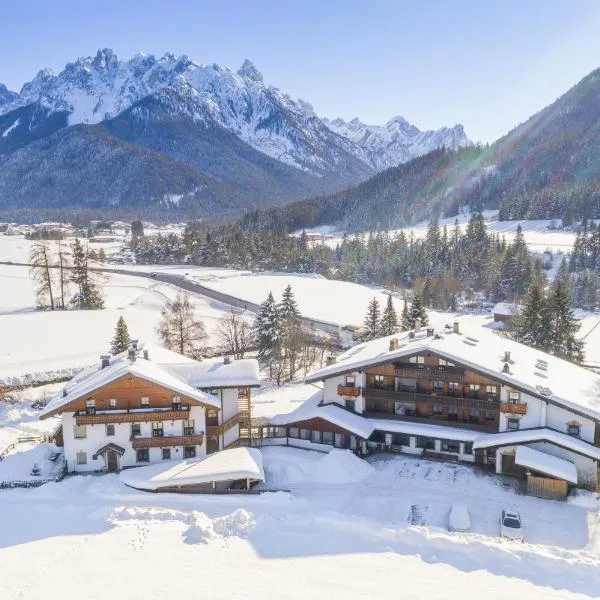 Hotel Hubertushof, hotel em Dobbiaco