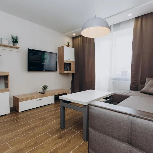 Luxury apartments neer Lavina, khách sạn ở Sumy
