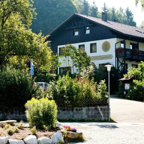 Landhotel Bayerwald, hotel v destinaci Grafling