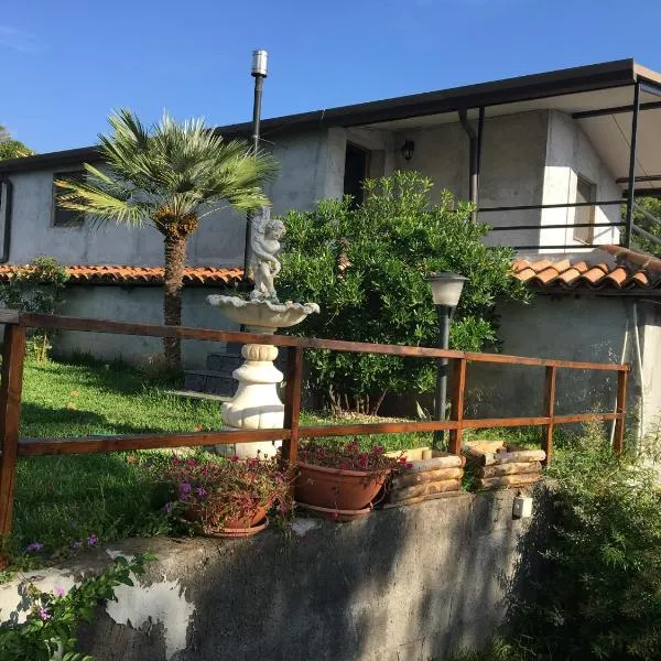 13 Via Pavone, hotel in Zafferana Etnea