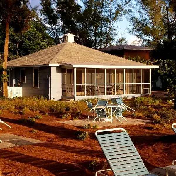 Bamboo Apartments, hotel in Holmes Beach