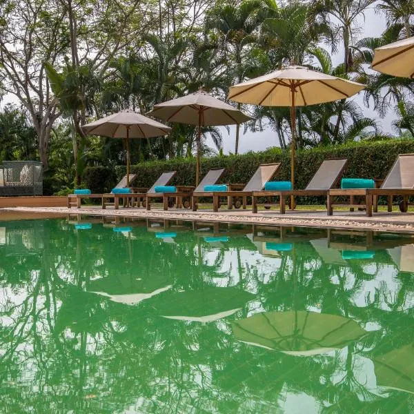 The Apsara Rive Droite, hotel in Luang Prabang