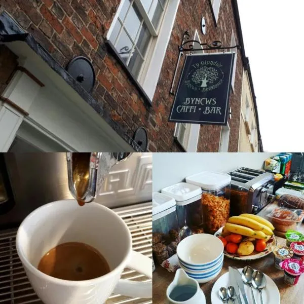 Ty Glyndwr Bunkhouse, Bar and cafe, hotel v destinaci Caernarfon