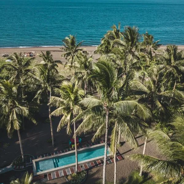 SomeWhere Else Boutique Resort, hotel in Mambajao