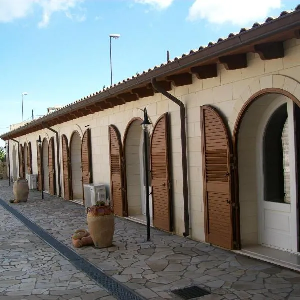 masseria Carlini, hotel in Acaya
