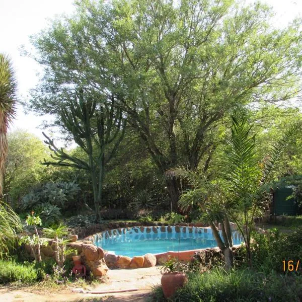 Amanzimlotzi Riverside Bush Camp