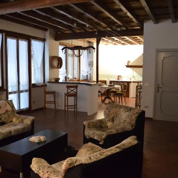 Agriturismo Cipolli e Podò Corte Carlini, hotel v destinaci Mantova