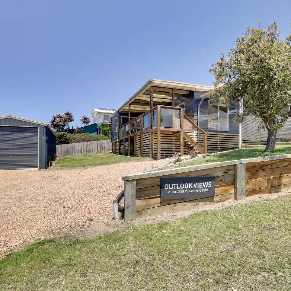 Outlook Views - Lake Tyers Beach Escape, hotel a Lake Tyers
