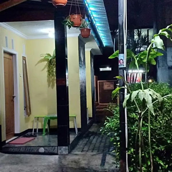 Penginapan Kahan, hotel v destinaci Batu