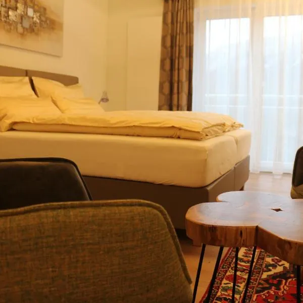 Gasthof Eckberg, hotel v destinaci Unzmarkt
